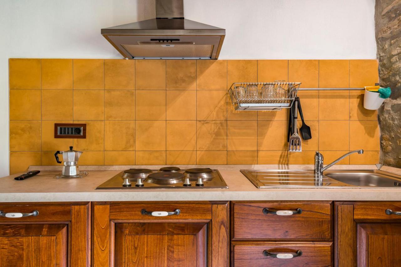 Agriturismo Il Salice Tizzano Val Parma Экстерьер фото