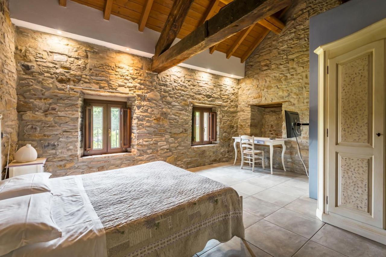 Agriturismo Il Salice Tizzano Val Parma Экстерьер фото