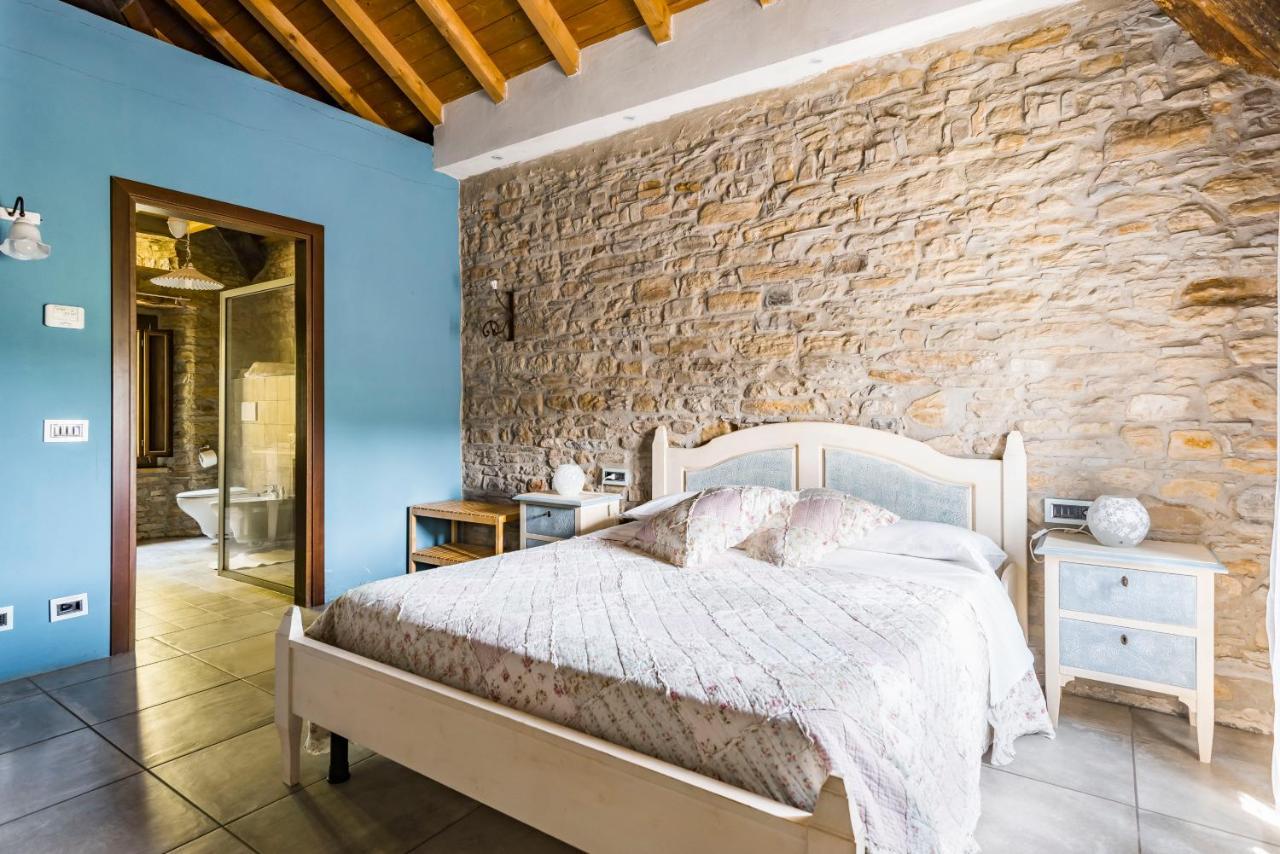Agriturismo Il Salice Tizzano Val Parma Экстерьер фото