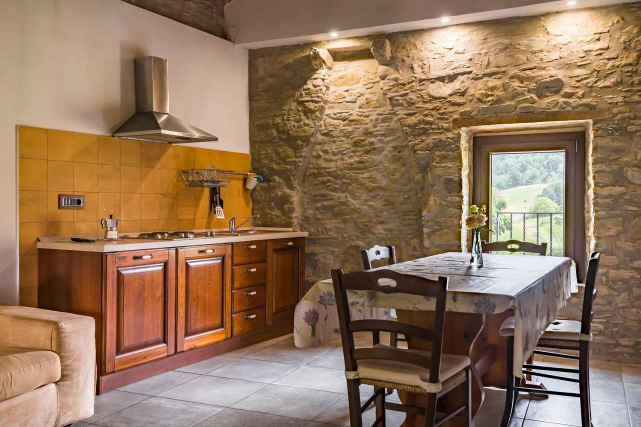 Agriturismo Il Salice Tizzano Val Parma Экстерьер фото