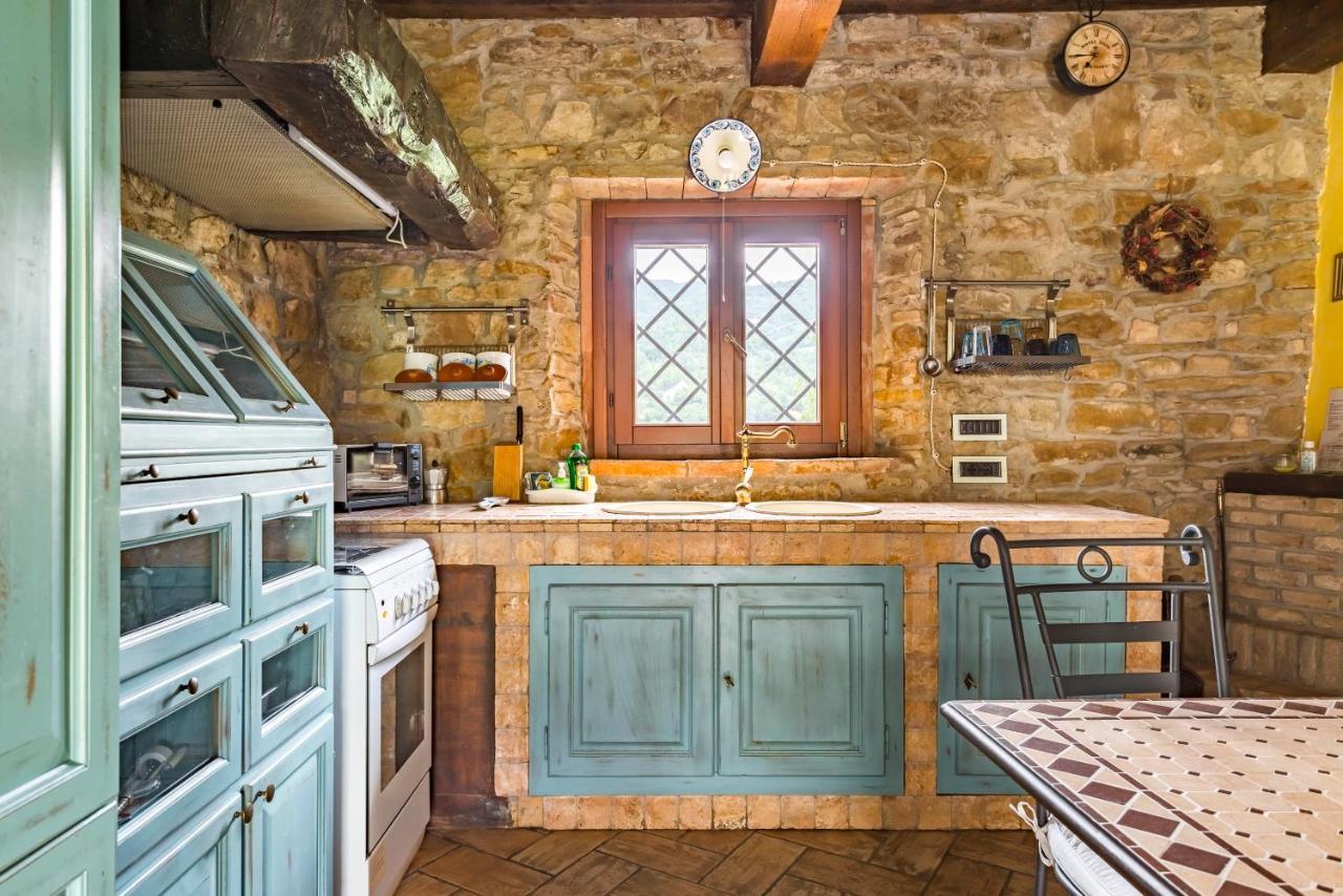 Agriturismo Il Salice Tizzano Val Parma Экстерьер фото