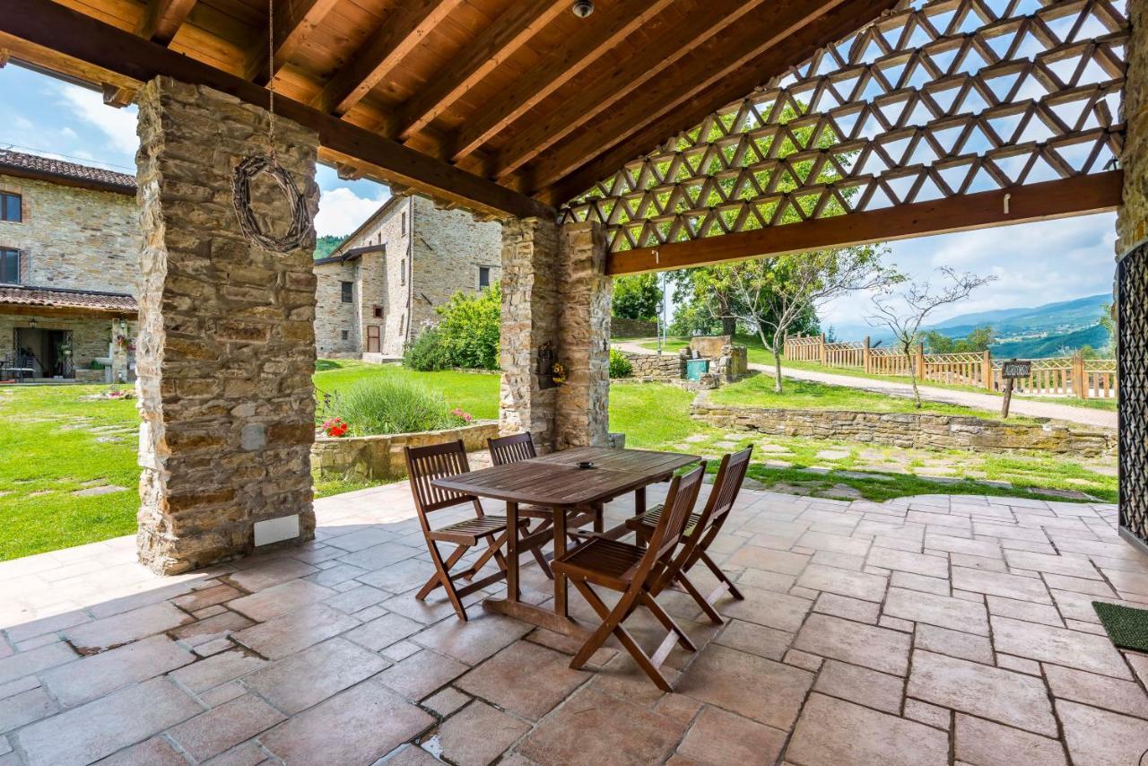 Agriturismo Il Salice Tizzano Val Parma Экстерьер фото