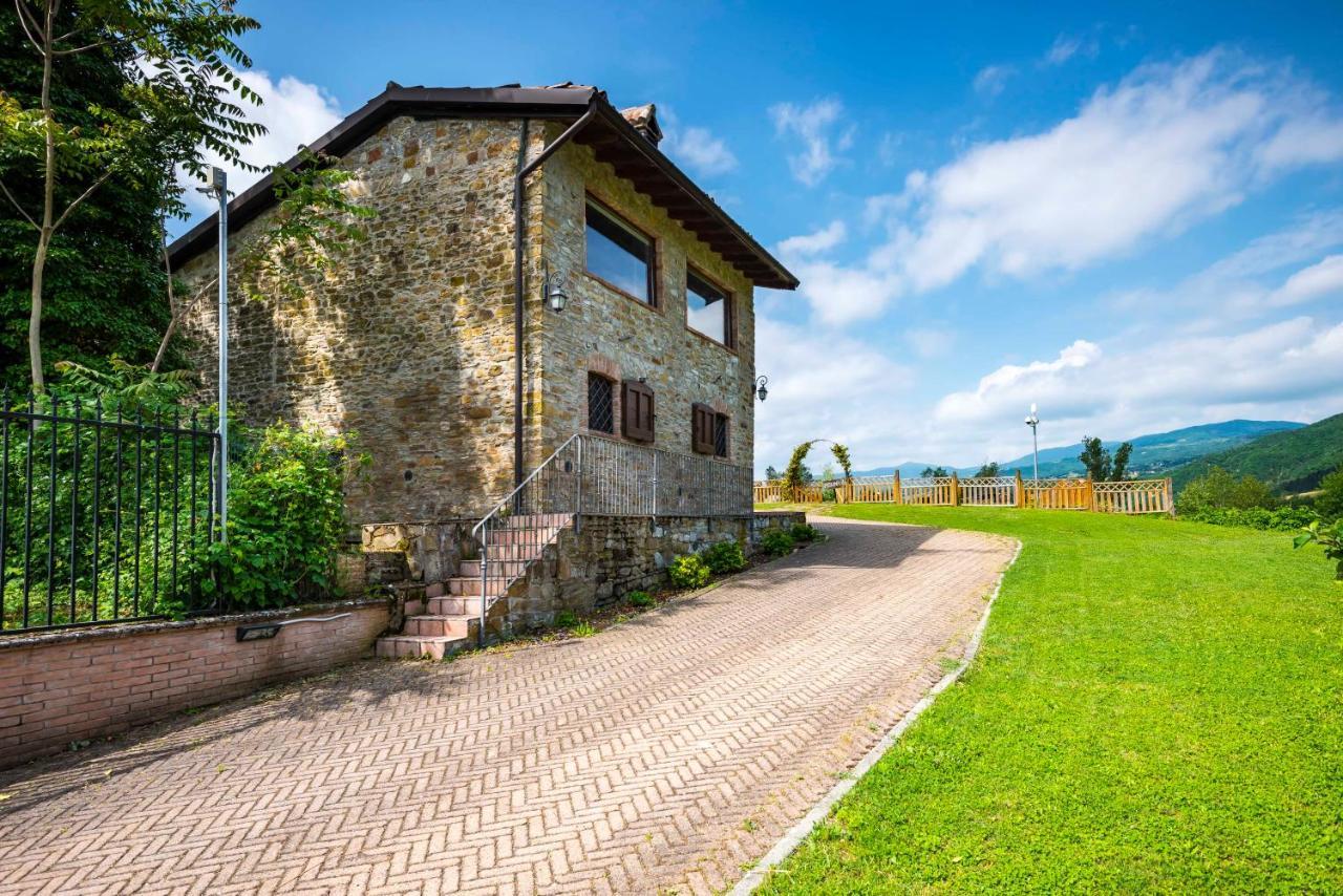 Agriturismo Il Salice Tizzano Val Parma Экстерьер фото