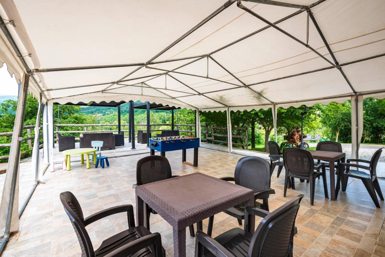 Agriturismo Il Salice Tizzano Val Parma Экстерьер фото