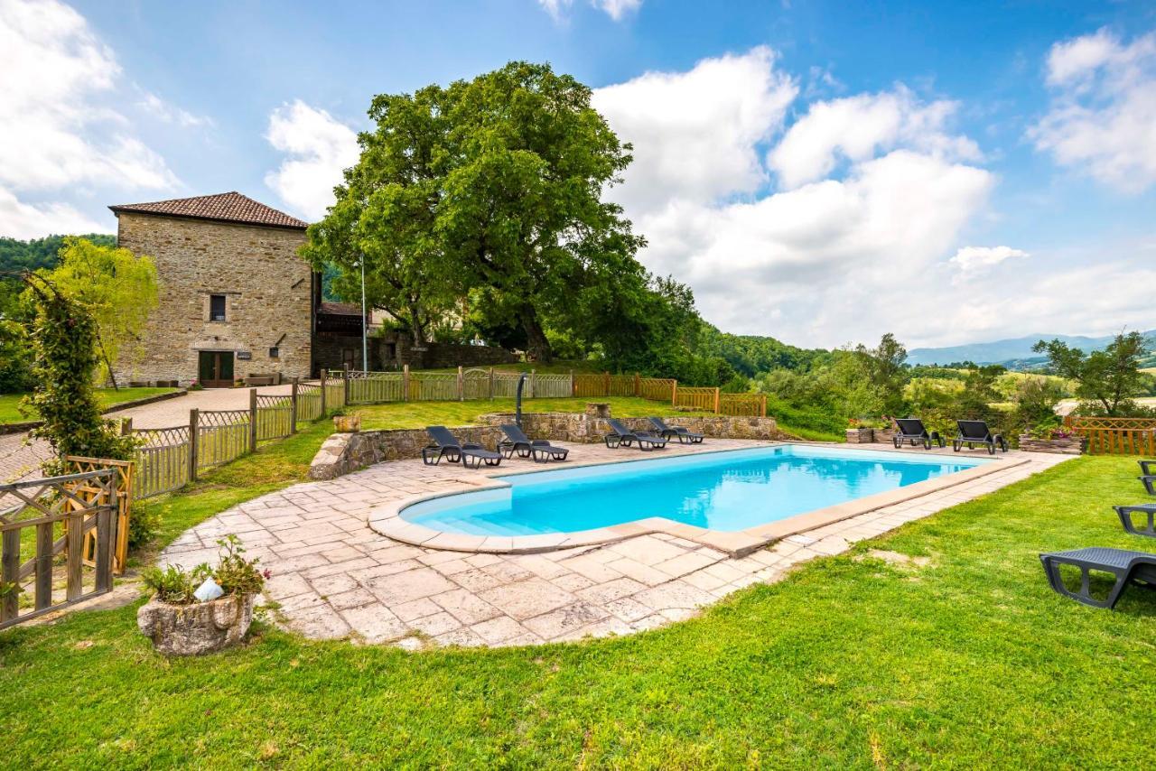 Agriturismo Il Salice Tizzano Val Parma Экстерьер фото