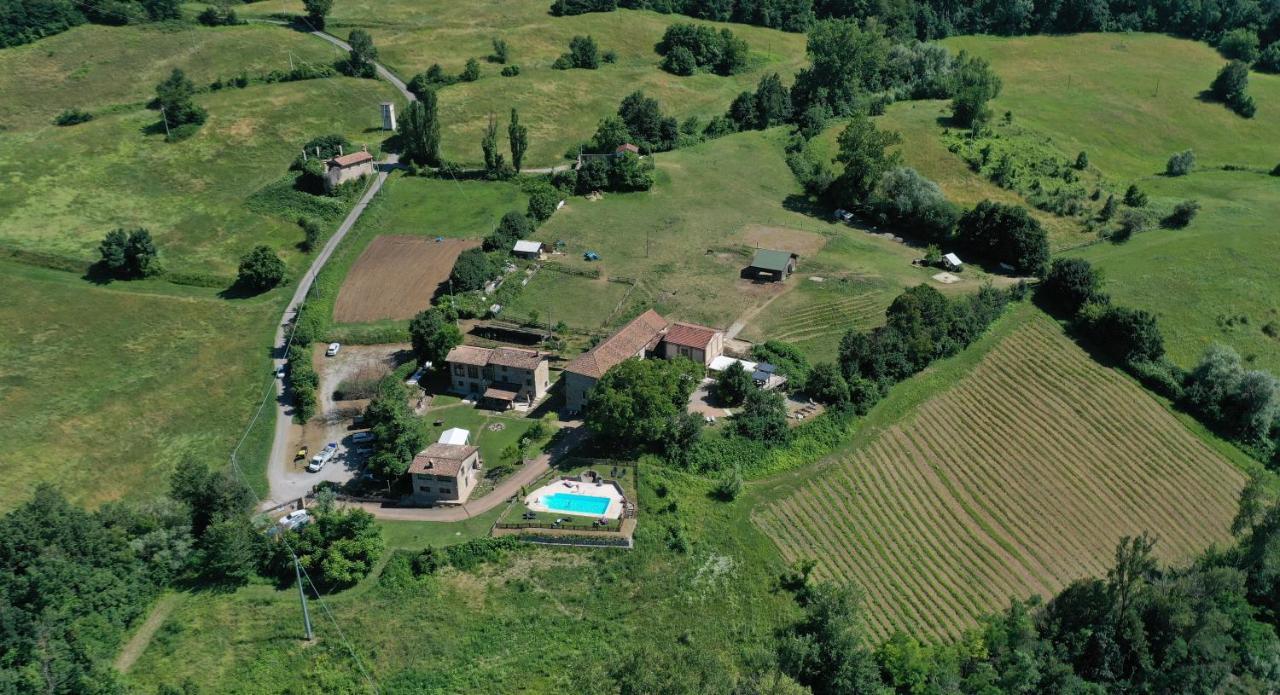 Agriturismo Il Salice Tizzano Val Parma Экстерьер фото